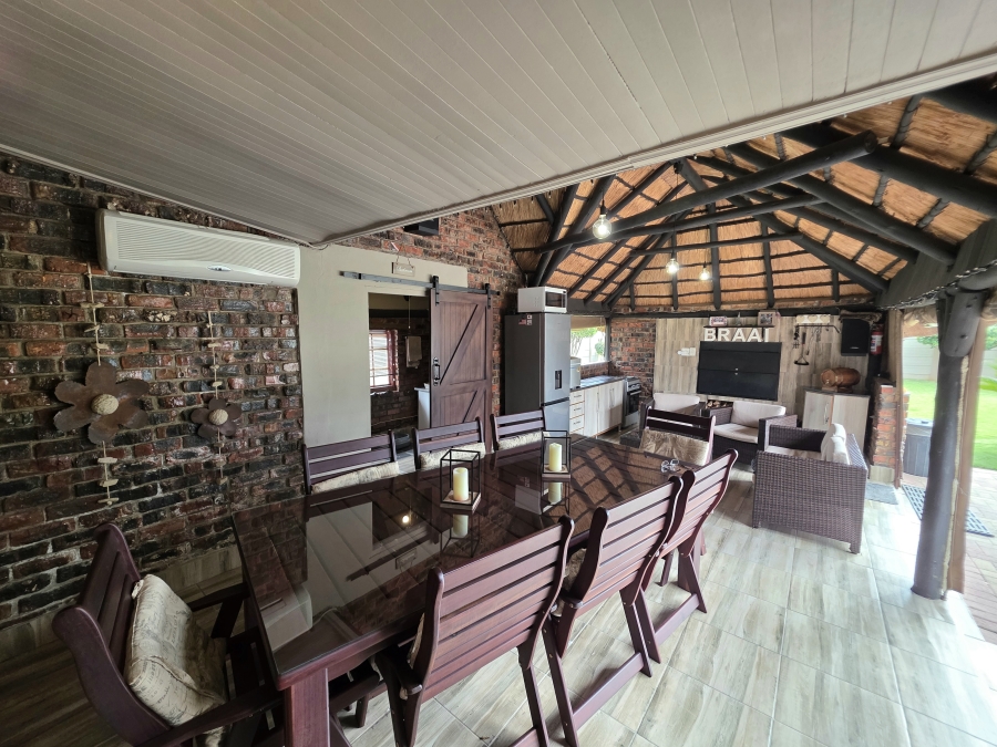 3 Bedroom Property for Sale in Flamingo Park Free State
